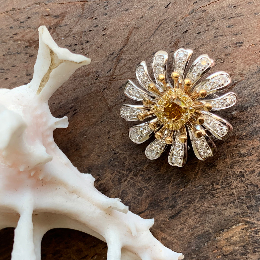 Yellow Diamond Daisy Brooch